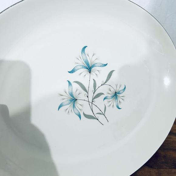 Hanover China - Melody Pattern - Large Oval Platter - Homer Laughlin Rhythm Shap - Picture 5 of 5